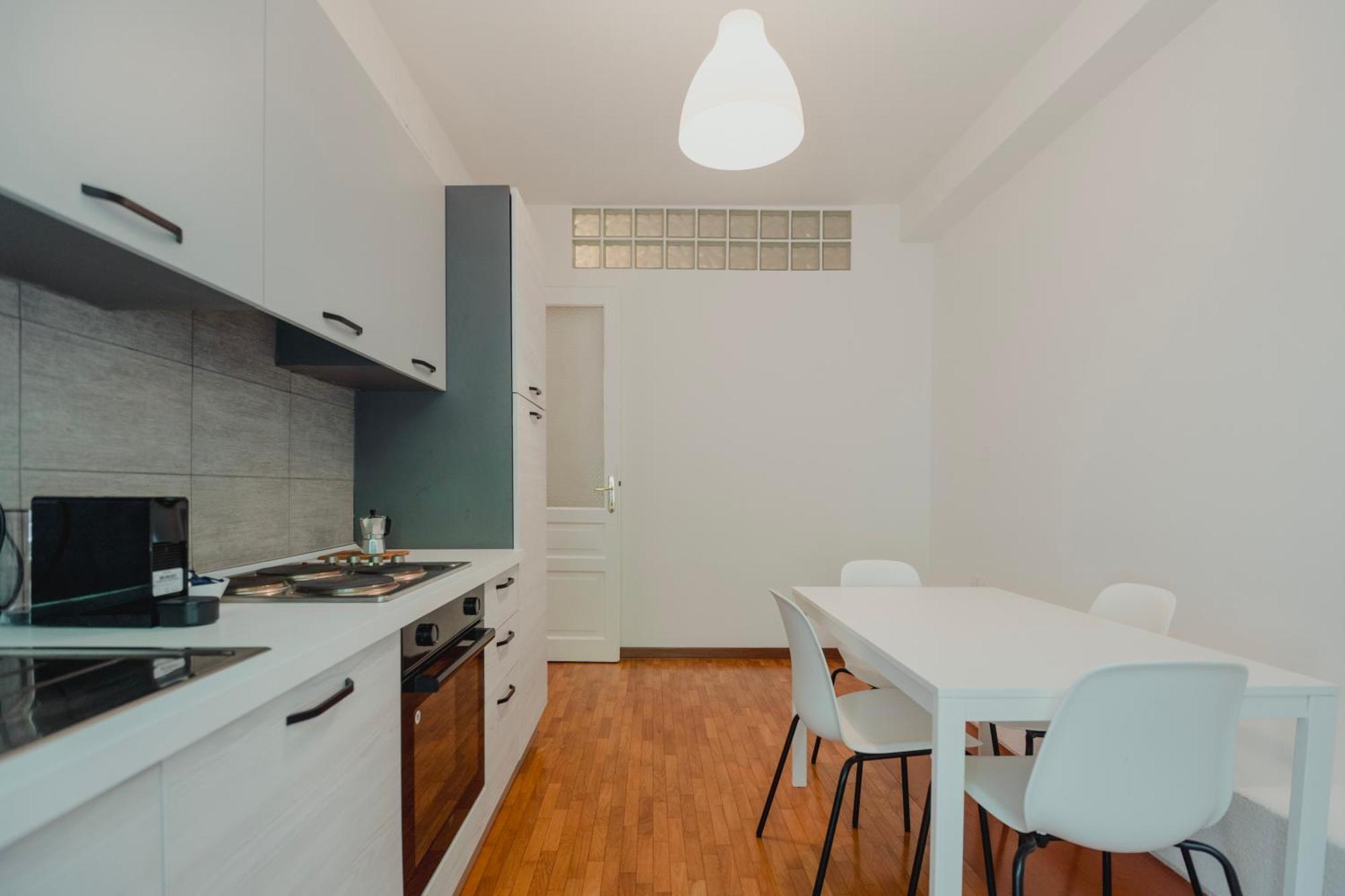 Sunny Vico Apartment Trieste Ngoại thất bức ảnh